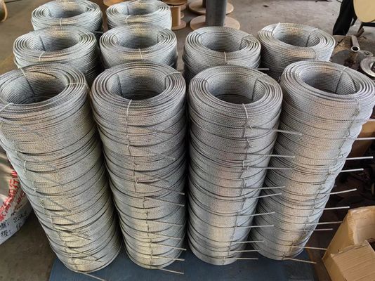 سعر جيد Bright Compacted Steel Wire Rope 4Vx39S 5FC 4 Strand Flat No Rotating Ungalvanized Steel Wire الانترنت